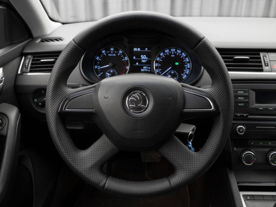 Skoda Octavia III (A7) Москва  - изображение 10