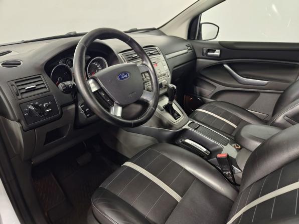 Ford Kuga I с пробегом 2012 года, цена 929 000 рублей, 252764 км, внедорожник, Автокод Объявления
