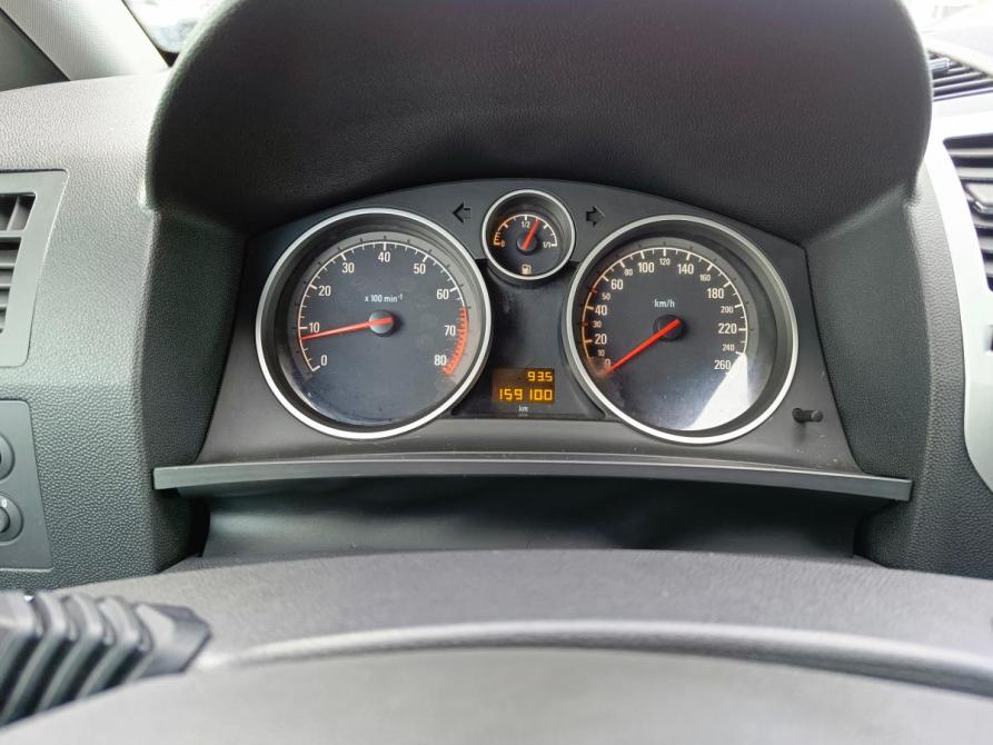Opel Zafira B Рестайлинг Тюмень  - изображение 17