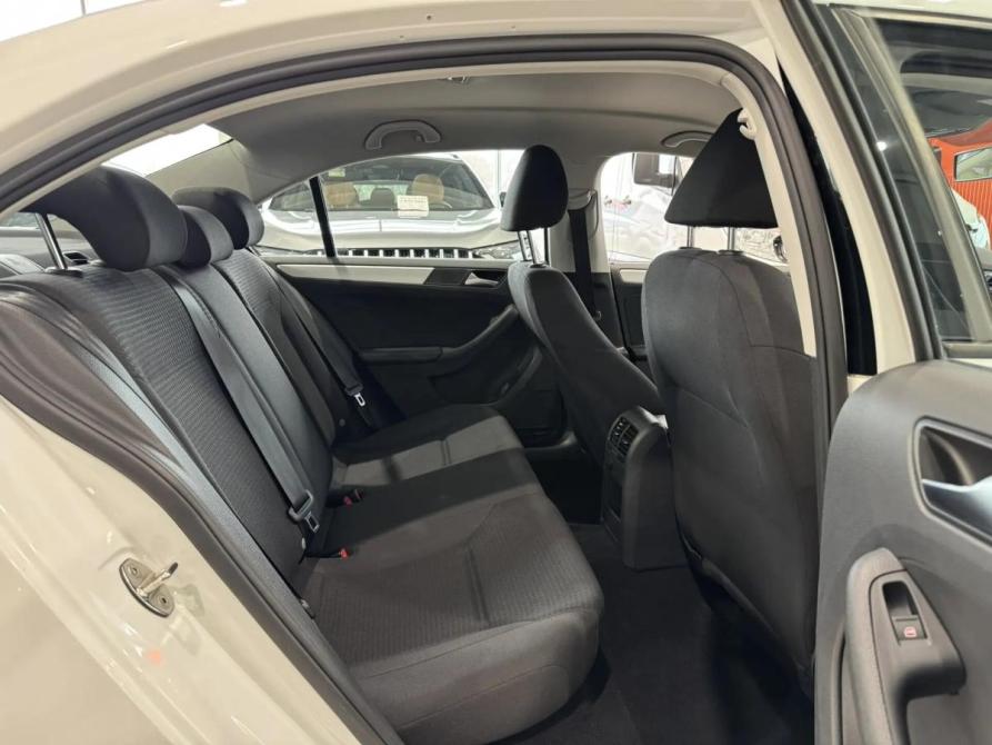 Volkswagen Jetta VI Рестайлинг Оренбург  - изображение 20