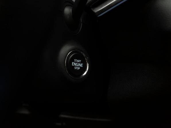Skoda Karoq I с пробегом 2021 года, цена 2 840 000 рублей, 58565 км, внедорожник, Автокод Объявления