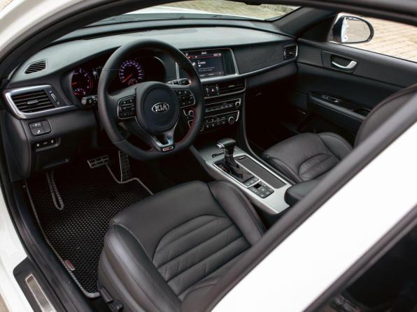 Kia Optima IV с пробегом 2018 года, цена 1 535 000 рублей, 139000 км, седан, Автокод Объявления