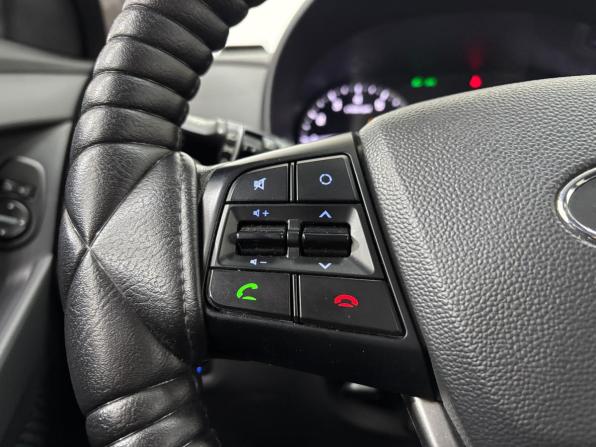 Hyundai Creta I Рестайлинг с пробегом 2021 года, цена 2 100 000 рублей, 70149 км, внедорожник, Автокод Объявления
