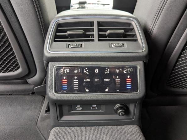 Audi A6 V (C8) с пробегом 2021 года, цена 4 745 000 рублей, 81331 км, седан, Автокод Объявления