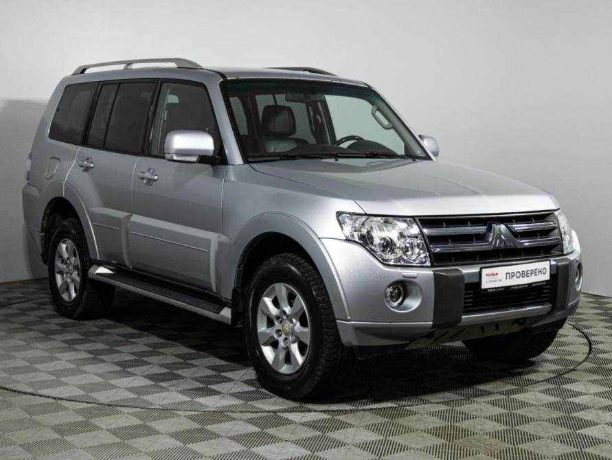 Mitsubishi Pajero IV Рестайлинг 1 Санкт-Петербург  - изображение 3