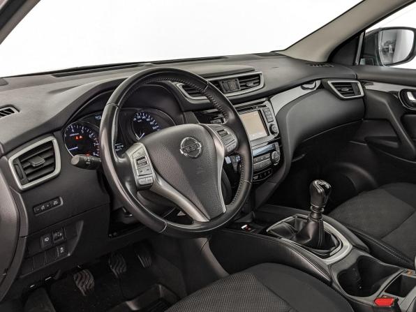 Nissan Qashqai II с пробегом 2015 года, цена 1 699 000 рублей, 76716 км, внедорожник, Автокод Объявления