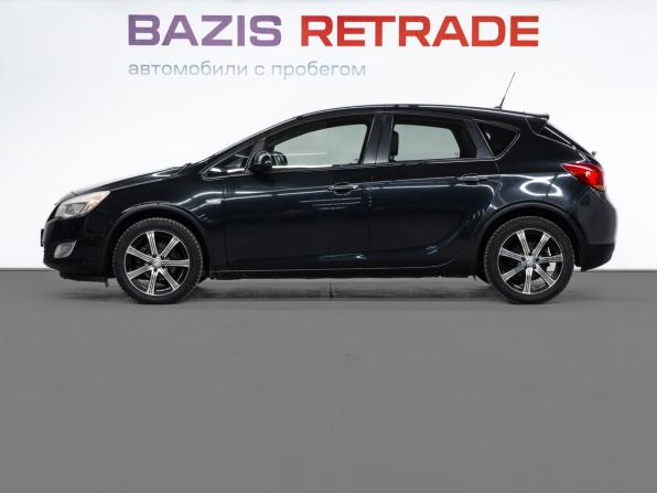Opel Astra J с пробегом 2011 года, цена 650 000 рублей, 220621 км, хэтчбек, Автокод Объявления