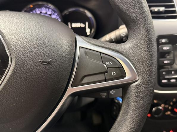 Renault Sandero II Рестайлинг с пробегом 2019 года, цена 1 250 000 рублей, 81436 км, хэтчбек, Автокод Объявления