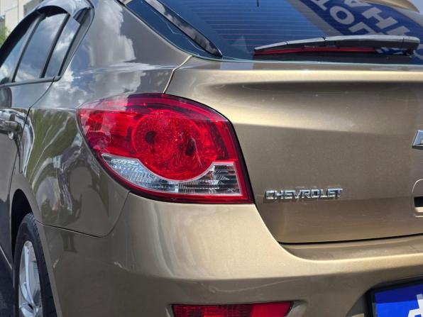 Chevrolet Cruze I Рестайлинг с пробегом 2013 года, цена 949 000 рублей, 180460 км, хэтчбек, Автокод Объявления