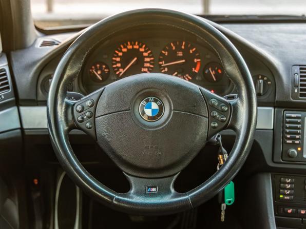 BMW 5 серии IV (E39) Рестайлинг с пробегом 2000 года, цена 1 868 000 рублей, 125695 км, седан, Автокод Объявления