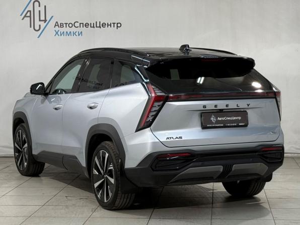 Geely Atlas II с пробегом 2024 года, цена 2 999 800 рублей, 43129 км, внедорожник, Автокод Объявления