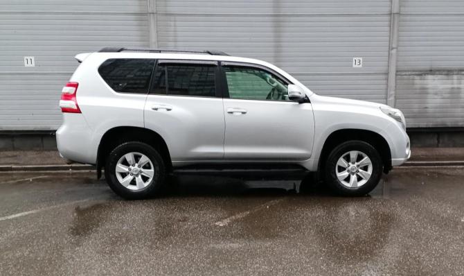 Toyota Land Cruiser Prado 150 Series Рестайлинг 1 с пробегом 2014 года, цена 3 199 000 рублей, 153144 км, внедорожник, Автокод Объявления