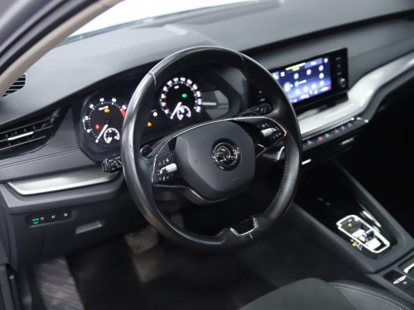 Skoda Octavia IV (A8) с пробегом 2020 года, цена 2 290 000 рублей, 119399 км, лифтбек, Автокод Объявления