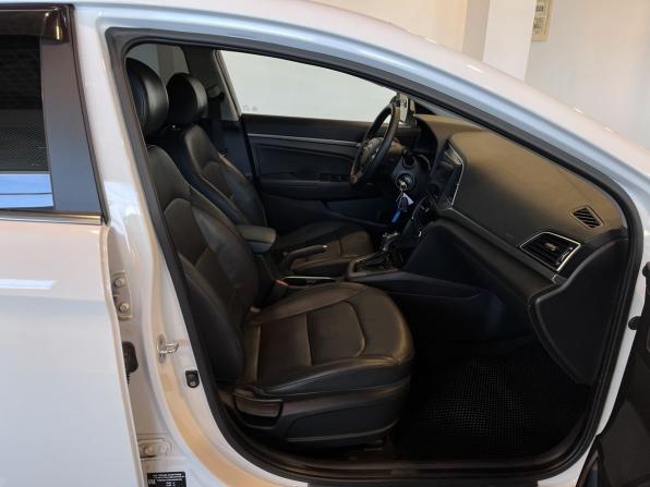 Hyundai Elantra VI (AD) с пробегом 2016 года, цена 1 380 000 рублей, 181650 км, седан, Автокод Объявления