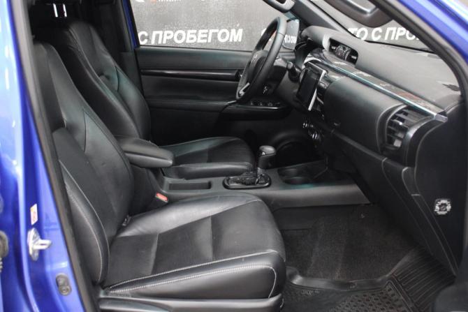 Toyota Hilux VIII с пробегом 2018 года, цена 2 948 000 рублей, 404125 км, пикап, Автокод Объявления