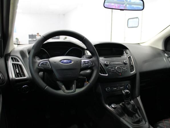 Ford Focus III Рестайлинг с пробегом 2016 года, цена 630 000 рублей, 236000 км, универсал, Автокод Объявления