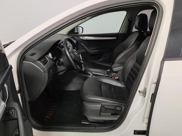 Skoda Octavia III (A7) с пробегом 2015 года, цена 1 299 000 рублей, 244144 км, лифтбек, Автокод Объявления