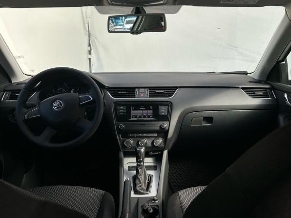 Skoda Octavia III (A7) с пробегом 2014 года, цена 1 019 000 рублей, 200409 км, лифтбек, Автокод Объявления