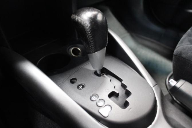 Mitsubishi Outlander II Рестайлинг с пробегом 2012 года, цена 1 283 000 рублей, 210000 км, внедорожник, Автокод Объявления