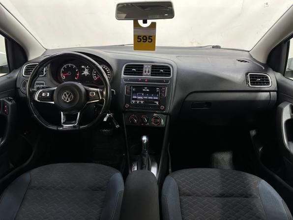 Volkswagen Polo V Рестайлинг с пробегом 2019 года, цена 1 100 000 рублей, 133930 км, седан, Автокод Объявления