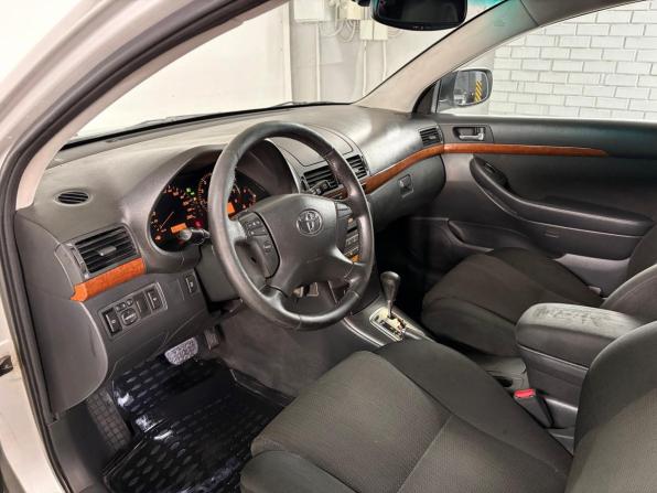 Toyota Avensis II Рестайлинг с пробегом 2008 года, цена 670 000 рублей, 384179 км, универсал, Автокод Объявления