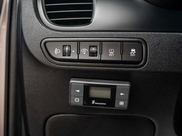 Kia Rio IV с пробегом 2018 года, цена 1 460 000 рублей, 105000 км, седан, Автокод Объявления
