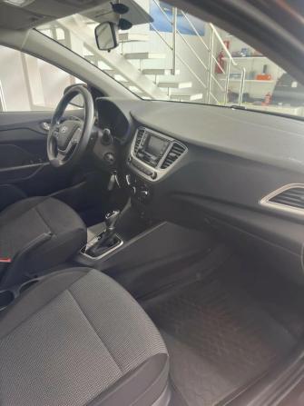 Hyundai Solaris II Рестайлинг с пробегом 2021 года, цена 1 625 000 рублей, 50700 км, седан, Автокод Объявления