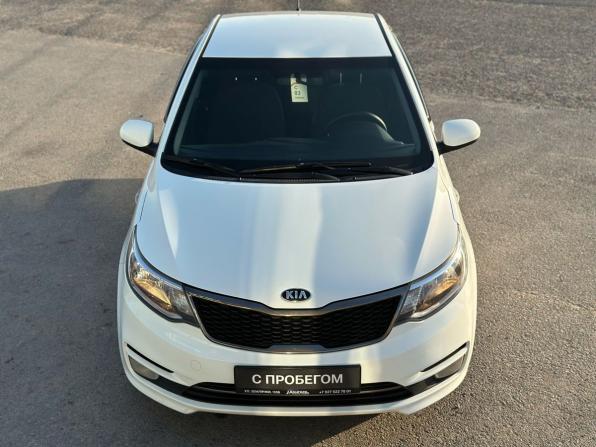 Kia Rio III Рестайлинг с пробегом 2015 года, цена 1 049 000 рублей, 141251 км, седан, Автокод Объявления