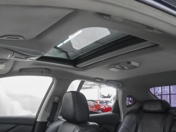 Infiniti Q70 I Рестайлинг с пробегом 2016 года, цена 2 189 000 рублей, 154861 км, седан, Автокод Объявления