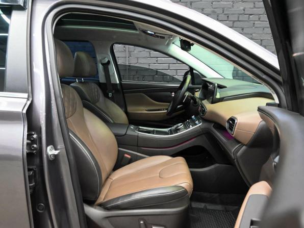 Hyundai Santa Fe IV Рестайлинг с пробегом 2020 года, цена 3 550 000 рублей, 71995 км, внедорожник, Автокод Объявления
