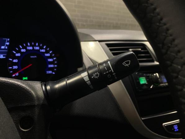 Hyundai Solaris I с пробегом 2014 года, цена 890 000 рублей, 118267 км, седан, Автокод Объявления