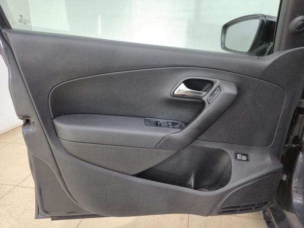 Volkswagen Polo V с пробегом 2012 года, цена 575 000 рублей, 253977 км, седан, Автокод Объявления