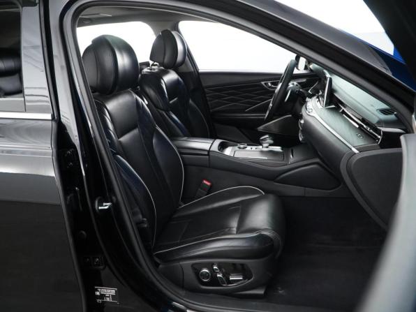 Kia K900 II с пробегом 2019 года, цена 2 549 000 рублей, 187500 км, седан, Автокод Объявления