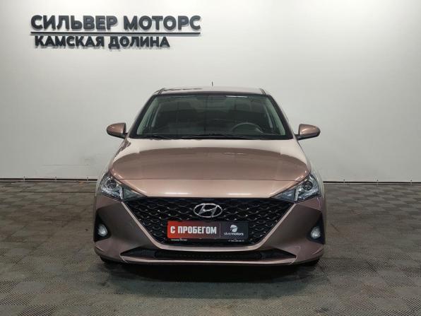 Hyundai Solaris II Рестайлинг с пробегом 2021 года, цена 1 500 000 рублей, 69990 км, седан, Автокод Объявления