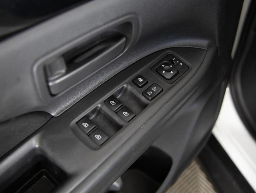 Mitsubishi Outlander III Рестайлинг 3 Санкт-Петербург  - изображение 20