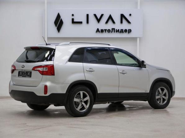 Kia Sorento II Рестайлинг с пробегом 2014 года, цена 1 019 000 рублей, 129887 км, внедорожник, Автокод Объявления