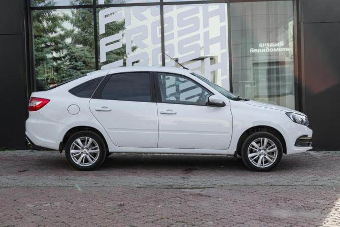 Lada (ВАЗ) Granta I Рестайлинг с пробегом 2025 года, цена 949 000 рублей, 39300 км, лифтбек, Автокод Объявления