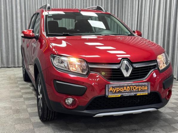 Renault Sandero II с пробегом 2015 года, цена 1 395 000 рублей, 4812 км, хэтчбек, Автокод Объявления