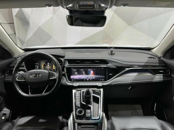 Geely Atlas Pro с пробегом 2022 года, цена 2 150 000 рублей, 50520 км, внедорожник, Автокод Объявления