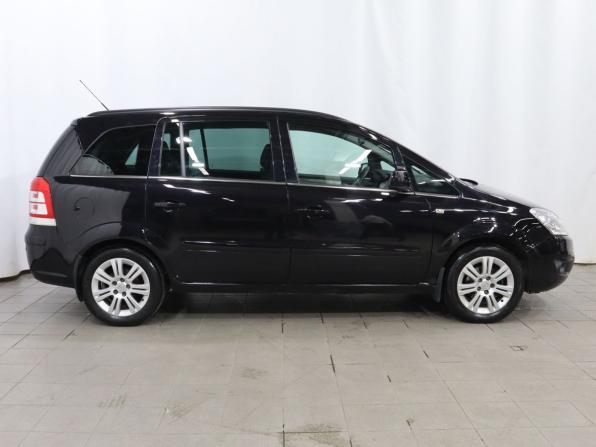 Opel Zafira B Рестайлинг с пробегом 2011 года, цена 819 000 рублей, 94456 км, компактвэн, Автокод Объявления