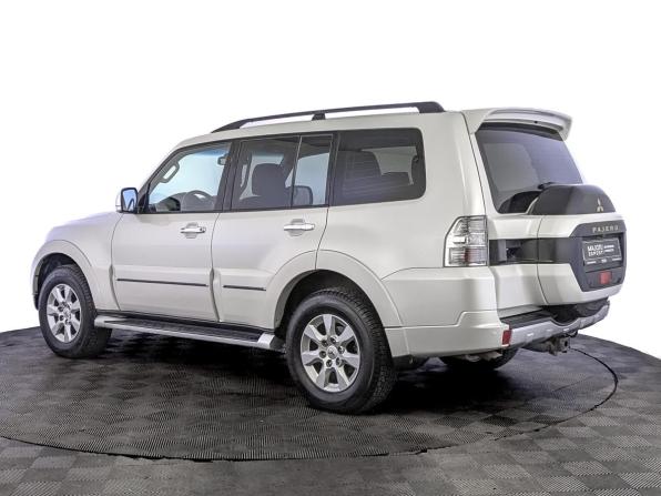 Mitsubishi Pajero IV Рестайлинг 2 с пробегом 2021 года, цена 4 350 000 рублей, 32830 км, внедорожник, Автокод Объявления