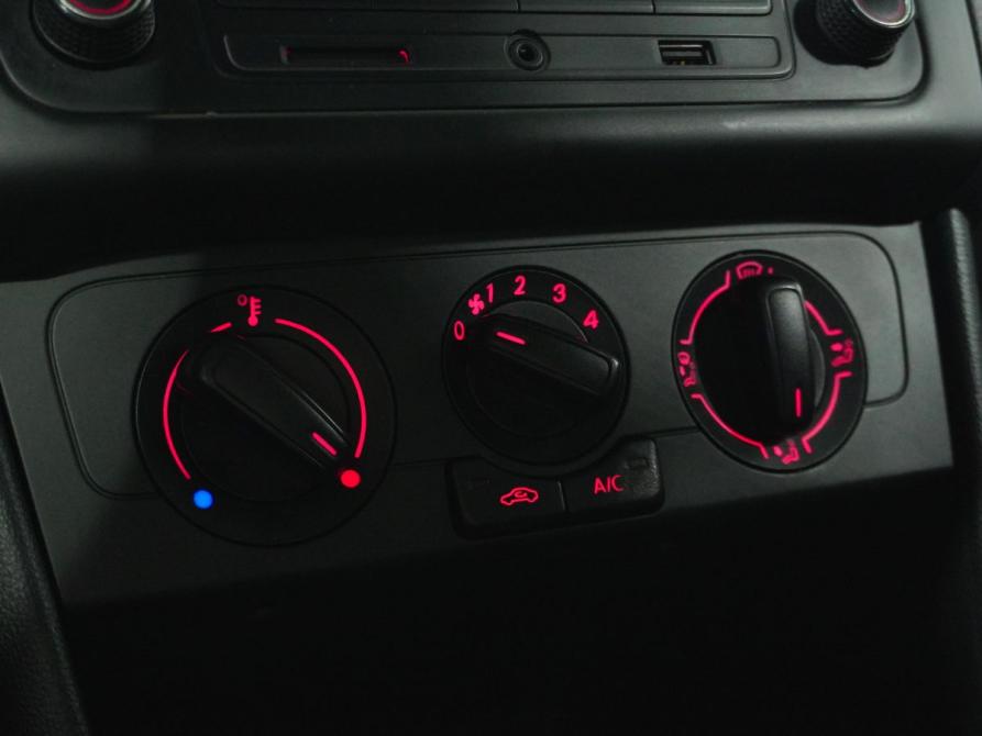 Volkswagen Polo V Рестайлинг Вологда  - изображение 12