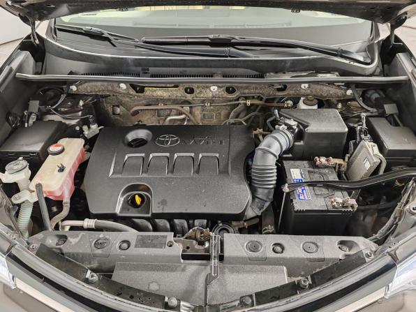Toyota RAV4 IV (XA40) Рестайлинг с пробегом 2015 года, цена 2 080 000 рублей, 103723 км, внедорожник, Автокод Объявления