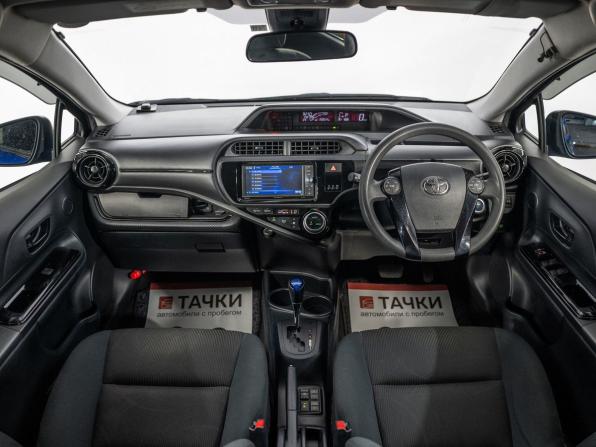 Toyota Aqua I Рестайлинг с пробегом 2016 года, цена 995 000 рублей, 150034 км, хэтчбек, Автокод Объявления