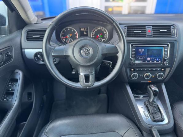 Volkswagen Jetta VI с пробегом 2012 года, цена 850 000 рублей, 159000 км, седан, Автокод Объявления