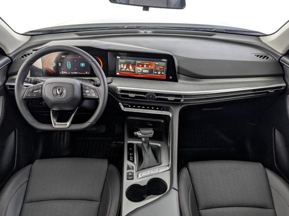 Changan CS35 Plus I Рестайлинг с пробегом 2024 года, цена 1 975 000 рублей, 15000 км, внедорожник, Автокод Объявления