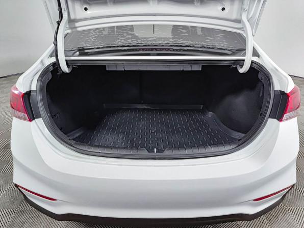 Hyundai Solaris II с пробегом 2019 года, цена 1 220 000 рублей, 139424 км, седан, Автокод Объявления