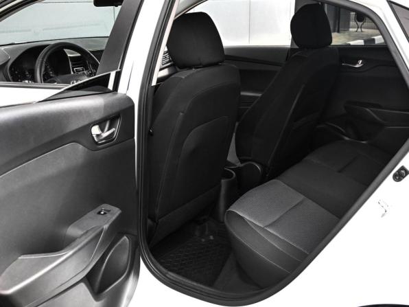 Hyundai Solaris II Рестайлинг с пробегом 2021 года, цена 1 629 000 рублей, 107084 км, седан, Автокод Объявления