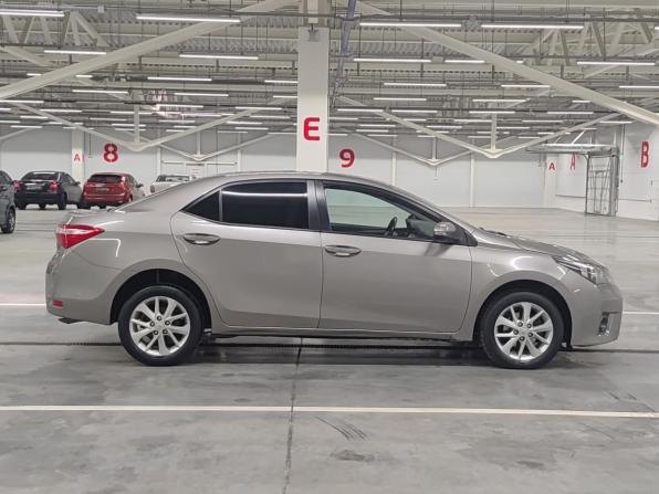 Toyota Corolla XI (E160 E170 E180) с пробегом 2014 года, цена 1 070 000 рублей, 176925 км, седан, Автокод Объявления