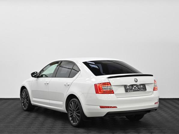 Skoda Octavia III (A7) с пробегом 2015 года, цена 1 149 000 рублей, 195000 км, лифтбек, Автокод Объявления